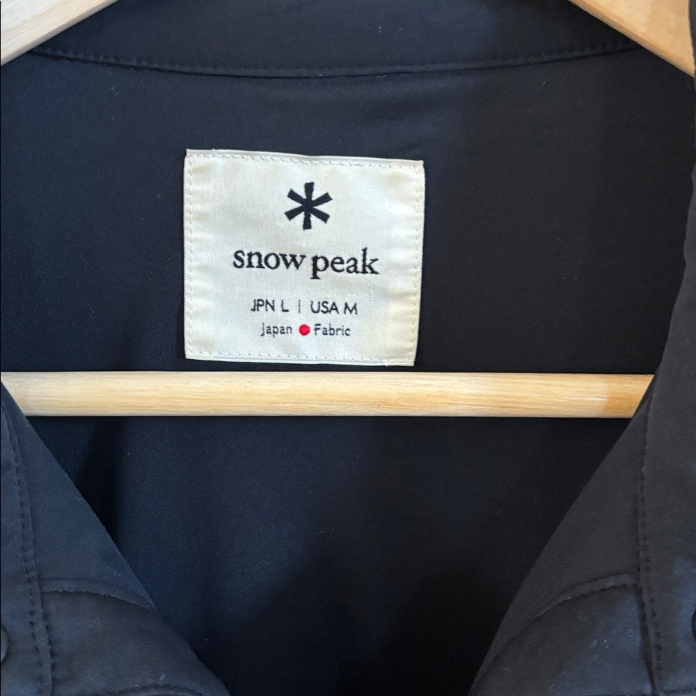 Snow Peak Mens Flexible Insulated Shirt - Picture 4 of 5